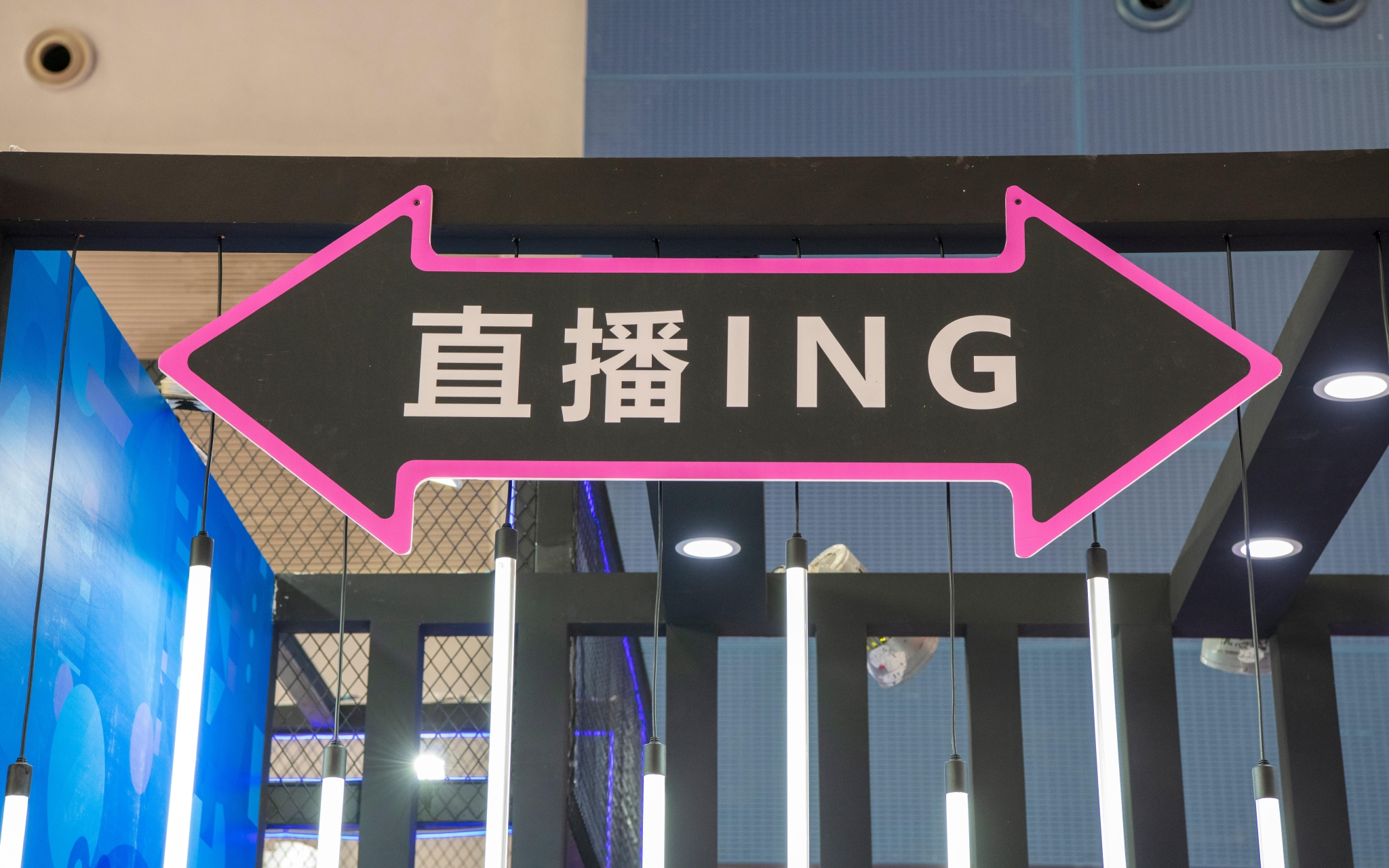 成人直播软件下载(阿狸直播apk下载)